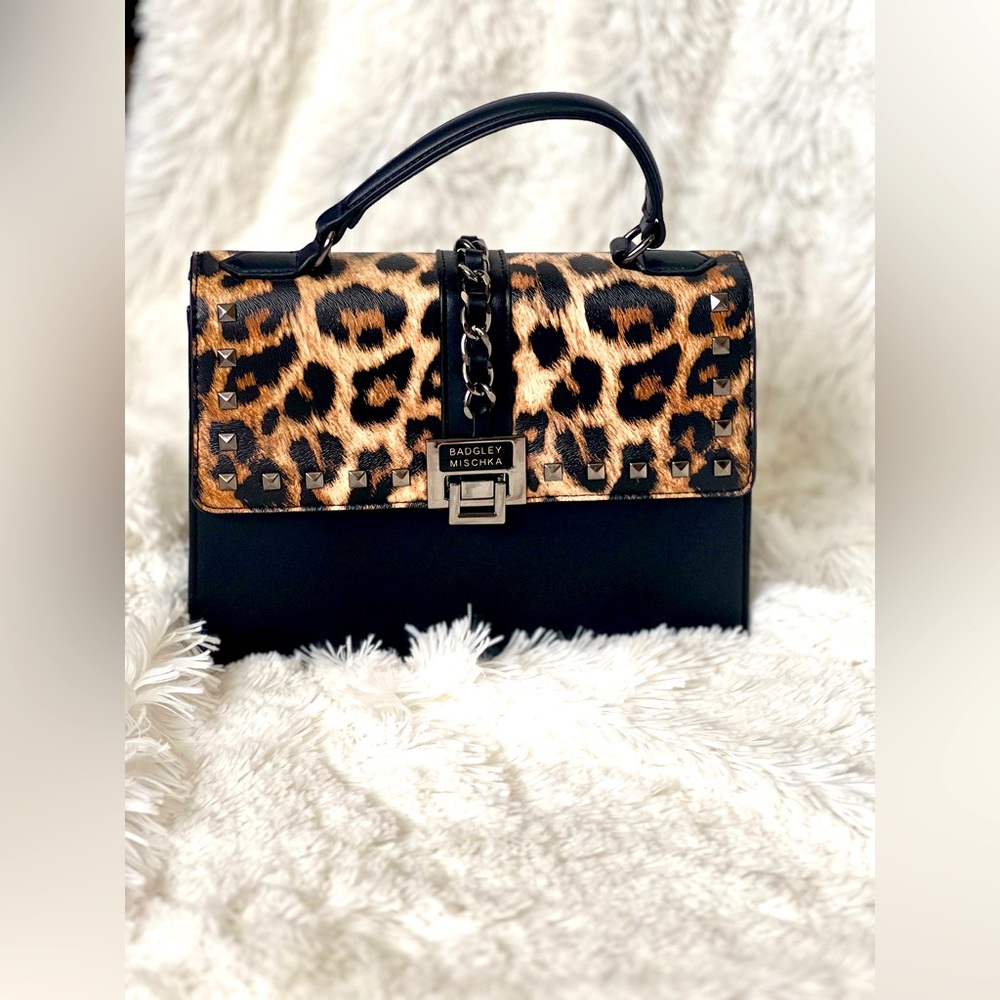 BADGLEY MISCHKA color block studded crossbody bag NWOT